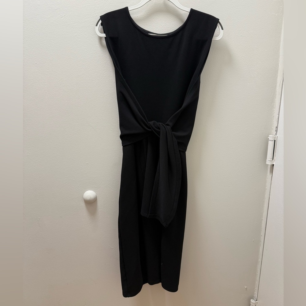 Sleeveless Black Tie-Front Midi Dress